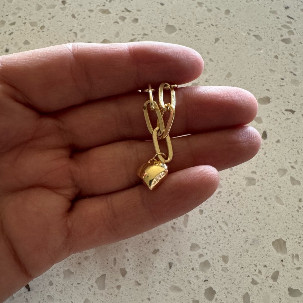 Gold Heart Charm Bracelet - Picture 4 of 5